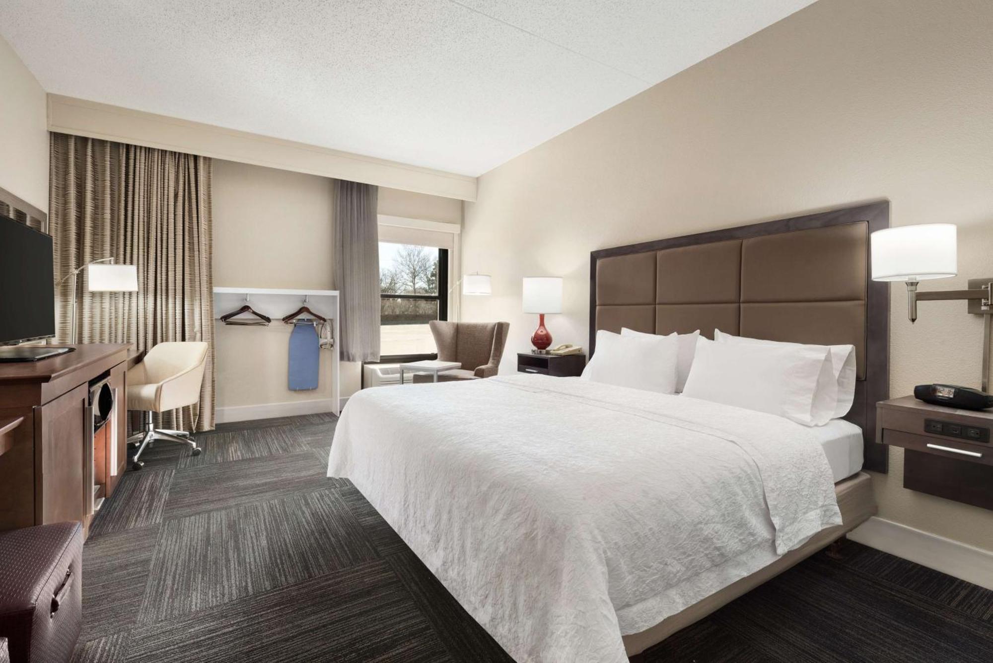 Hampton Inn Lawrence Zewnętrze zdjęcie